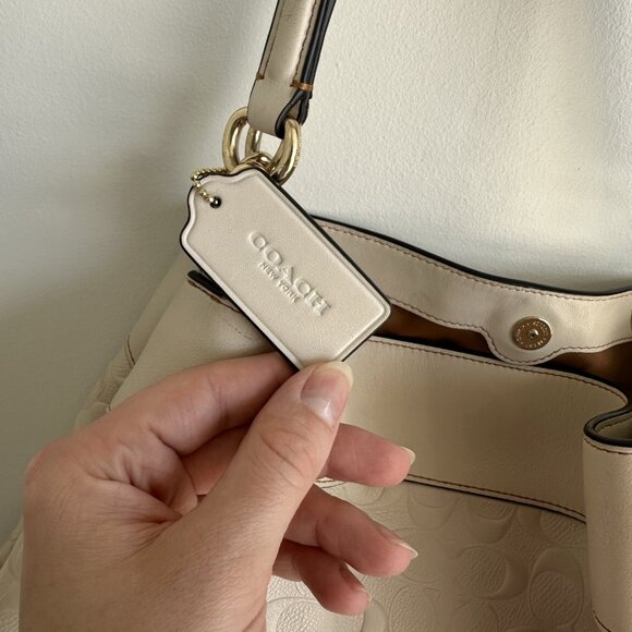 Coach Lexy Embossed Cream Leather Shoulder Bag - Picture 10 of 10